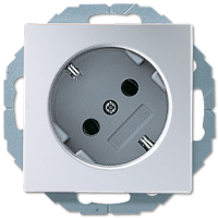 Jung A 520-45 KI AL SCHUKO®-розетка 45°, 16 A / 250 B ~