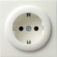 Gira 0453 40 Розетка SCHUKO 16 A 250 В~ 
с интегрированной повышенной защитой от прикосновения (shutter) и символом