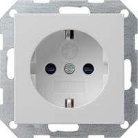 Gira 0453015 Розетка с заземляющими контактами 16 A, 250 В~ c shutterШтыревые клеммы