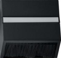 Gira 0682 005 Вставная накладка с адаптерной рамкой для устройств с накладкой (50 x 50 мм) и наклонным выходным отверстием