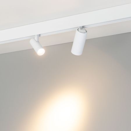 Оборудование Arlight 035871 Светильник MAG-ORIENT-SPOT-R35-6W Warm3000 (WH, 24 deg, 48V, DALI) (Arlight, IP20 Металл, 3 года) по выгодной цене. Купить в Москве со скидкой.