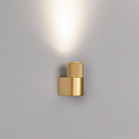 Оборудование Arlight 035541 Светильник SP-SPICY-WALL-MINI-S60x39-3W Day4000 (GD, 40 deg, 230V) (Arlight, IP20 Металл, 3 года) по выгодной цене. Купить в Москве со скидкой.