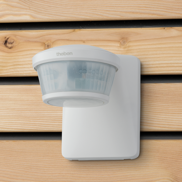 Оборудование Theben 1019610 ИК Датчик движения (PIR) theLuxa P300 KNX WH по выгодной цене. Купить в Москве со скидкой.