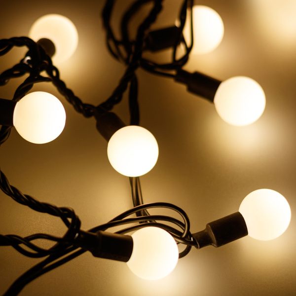 Оборудование Arlight 025617 Светодиодная гирлянда ARD-BALL-CLASSIC-D23-10000-BLACK-80LED WARM (230V, 3.5W) (Ardecoled, IP65) по выгодной цене. Купить в Москве со скидкой.