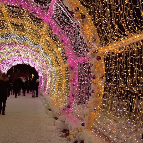 Оборудование Arlight 025822 Светодиодная гирлянда ARD-STRING-CLASSIC-10000-WHITE-100LED-FLASH PINK (230V, 7W) (Ardecoled, IP65) по выгодной цене. Купить в Москве со скидкой.