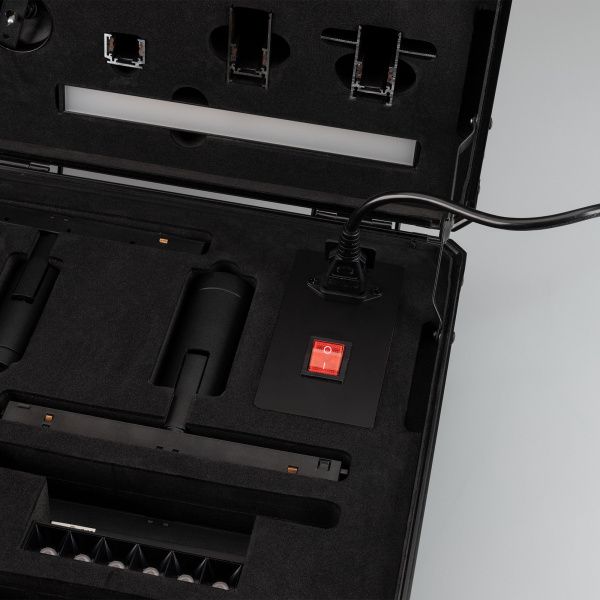 Оборудование Arlight 038130 Демо-кейс MAG-ORIENT-CASE (Arlight, -) по выгодной цене. Купить в Москве со скидкой.