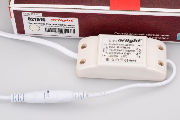 Оборудование Arlight 021916 Светильник DL-192x192M-18W Day White (Arlight, IP40 Металл, 3 года) по выгодной цене. Купить в Москве со скидкой.