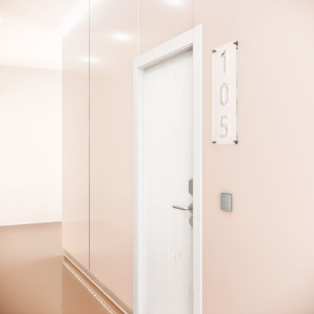 Оборудование Zennio Выключатель сенсорный KNX Tecla 55 X2 Sign,  2-кнопочный с иконками DND/MUR,  PC-ABS пластик, цвет: черный ZVIT55X2SA по выгодной цене. Купить в Москве со скидкой.