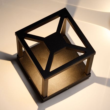 Оборудование Arlight 021812 Светильник LGD-Wall-Cub-4B-12W Warm White (Arlight, IP54 Металл, 3 года) по выгодной цене. Купить в Москве со скидкой.